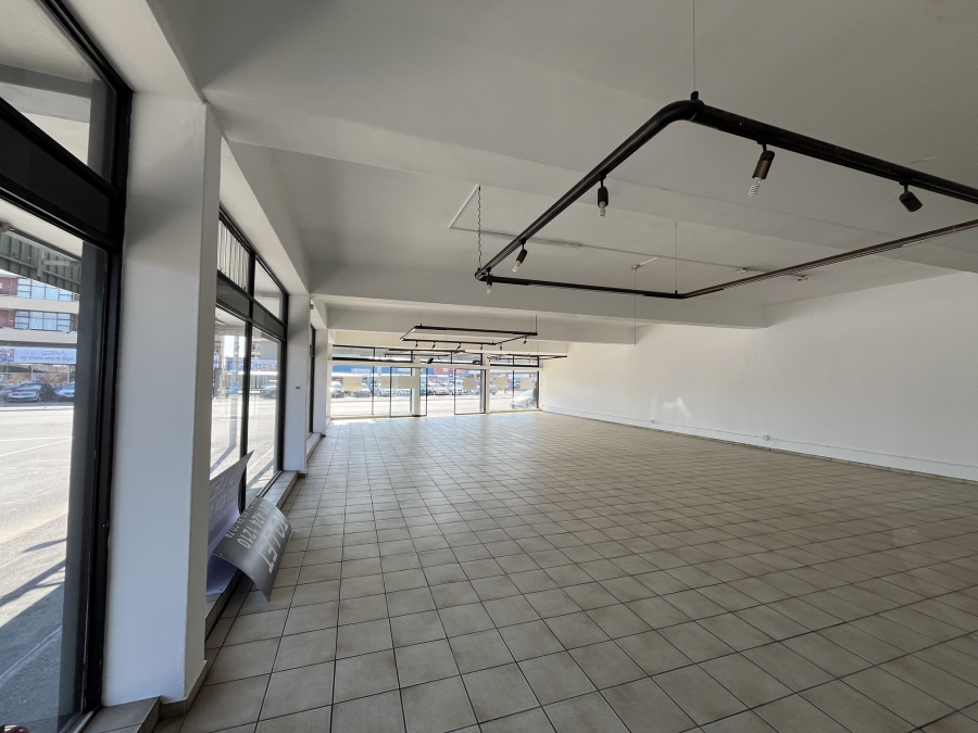 To Let commercial Property for Rent in Goodwood Estate Western Cape